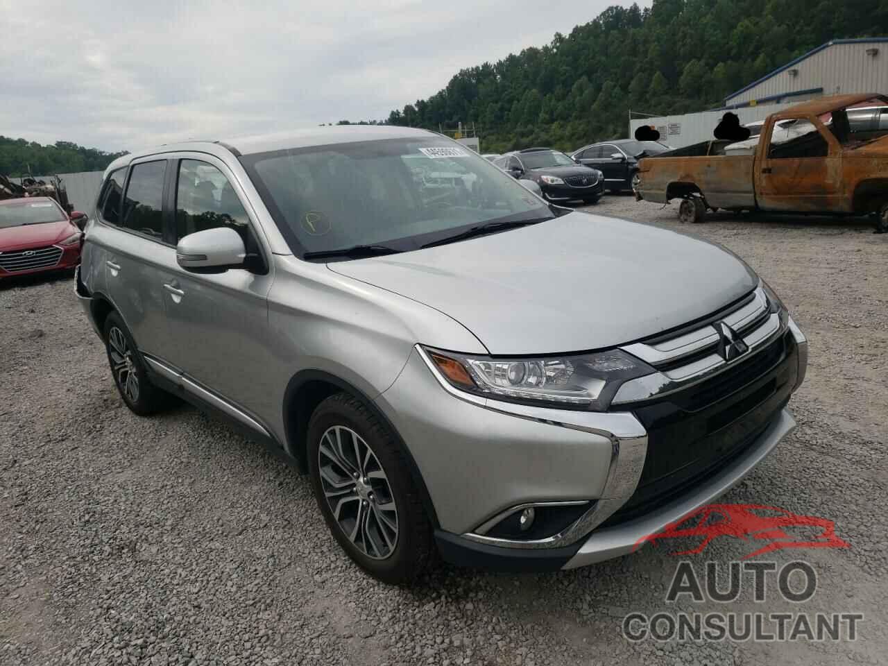 MITSUBISHI OUTLANDER 2018 - JA4AZ3A38JZ042346