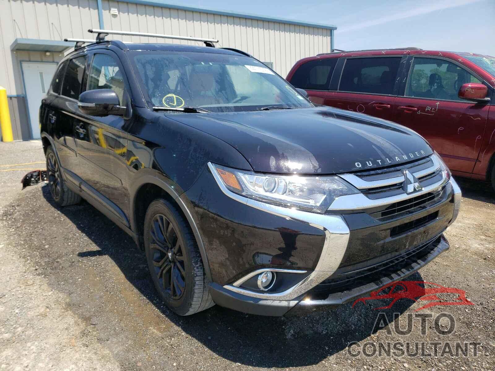 MITSUBISHI OUTLANDER 2018 - JA4AZ3A35JZ027285