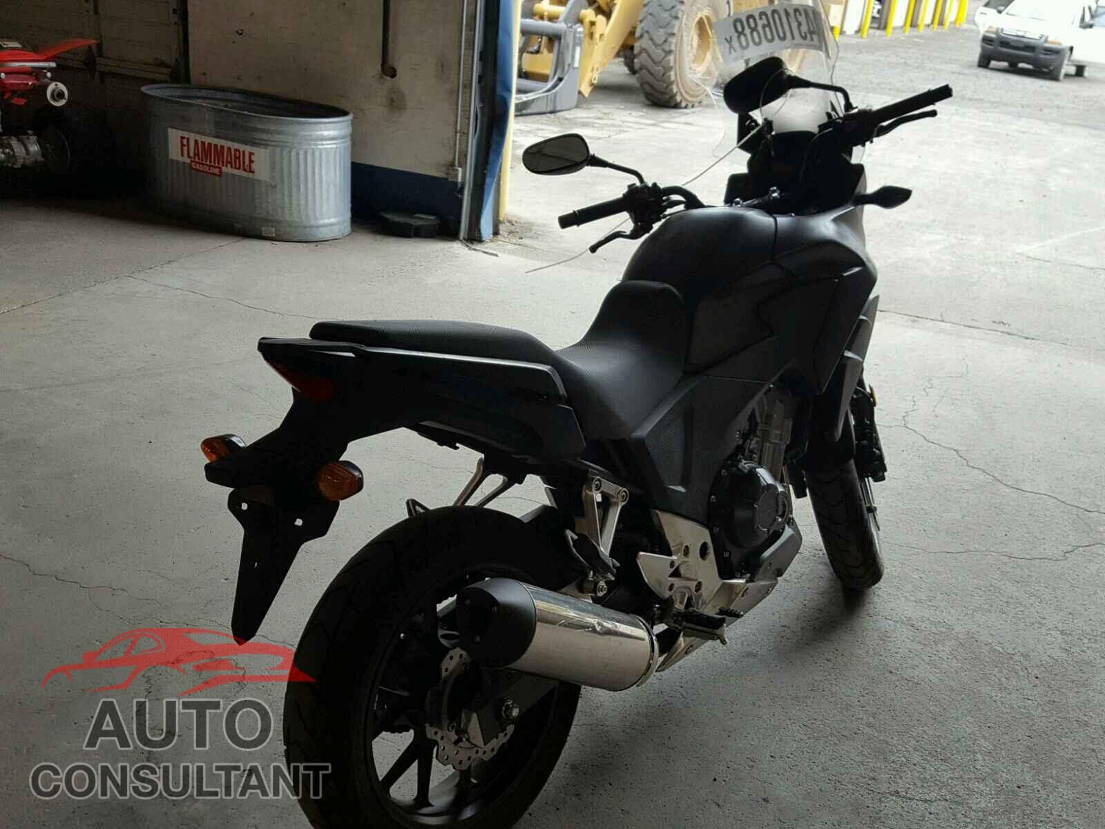 HONDA CB CYCLE 2015 - MLHPC4668F5200545