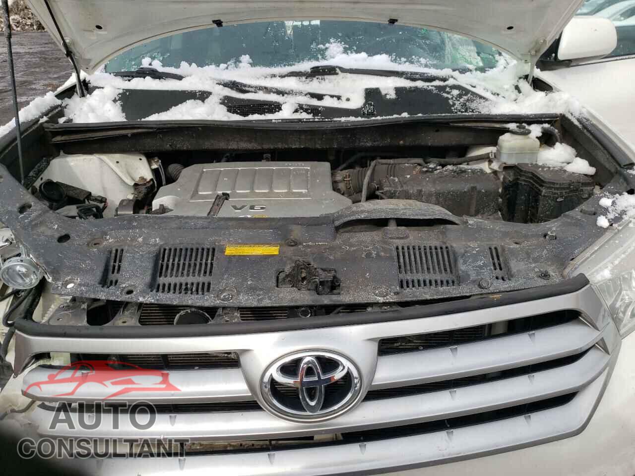 TOYOTA HIGHLANDER 2013 - 5TDBK3EH8DS259907