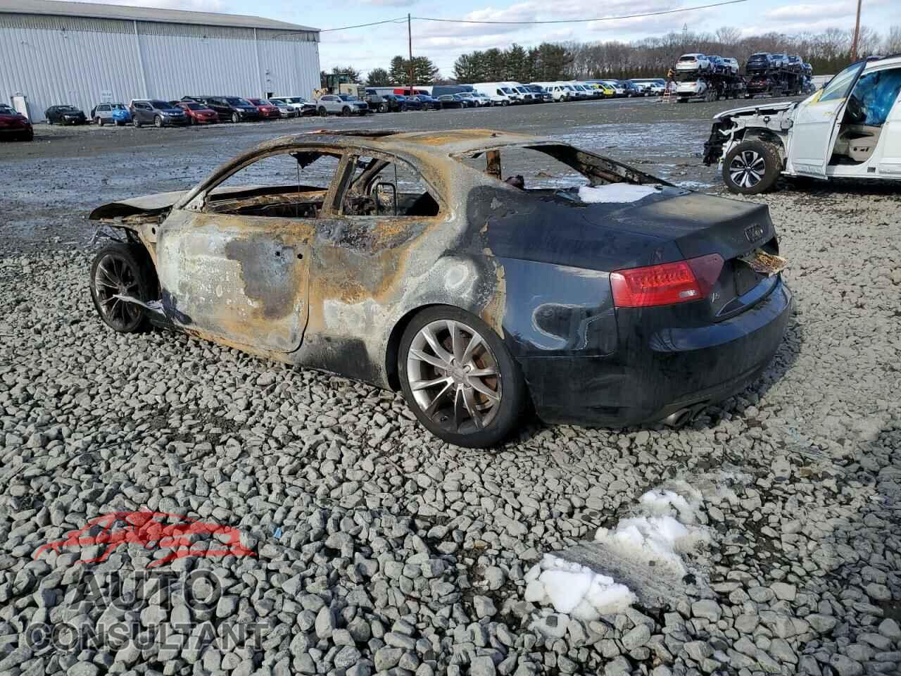 AUDI A5 2013 - WAUCFAFR8DA041965