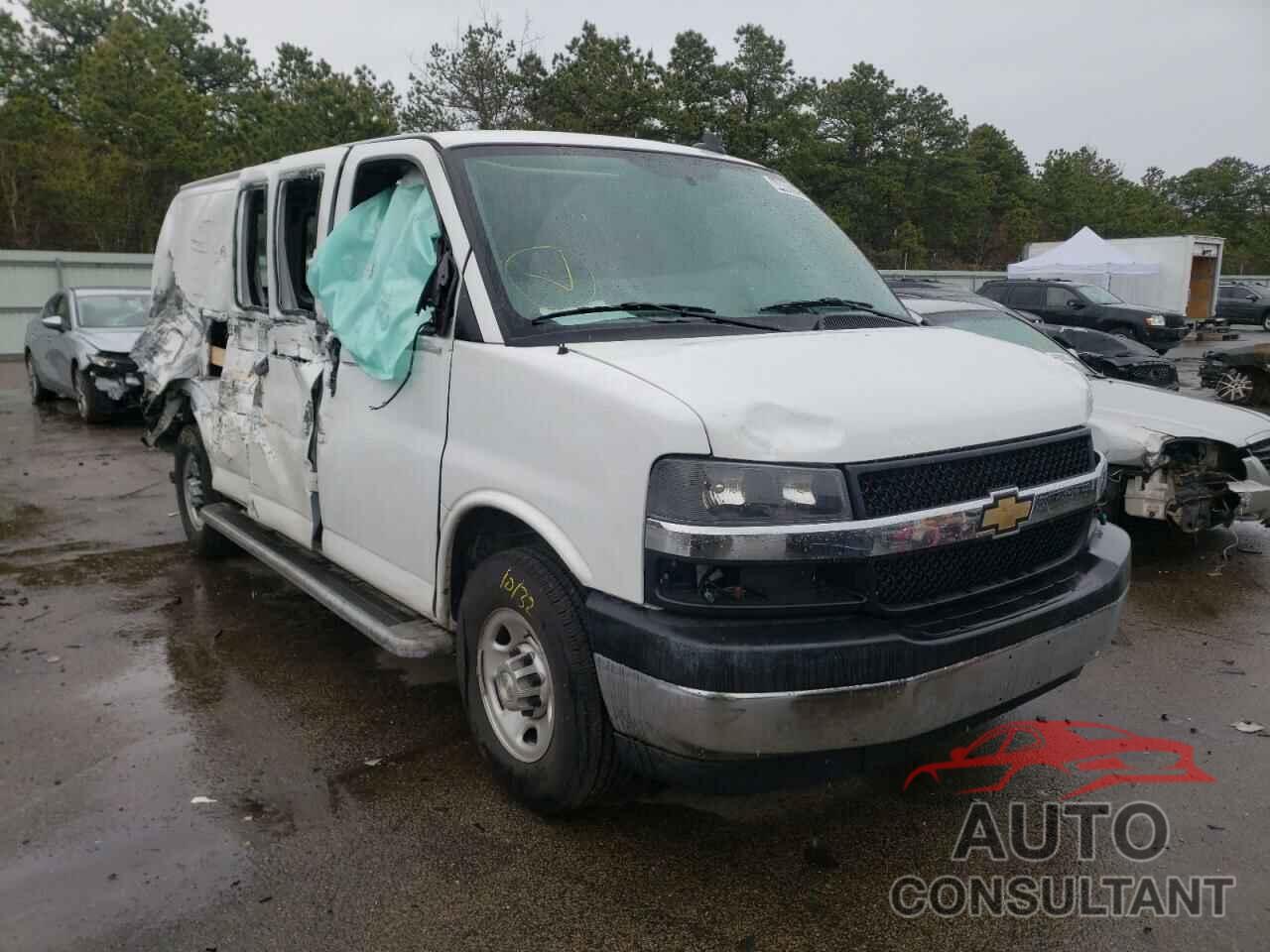 CHEVROLET EXPRESS 2021 - 1GCWGAF73M1258383