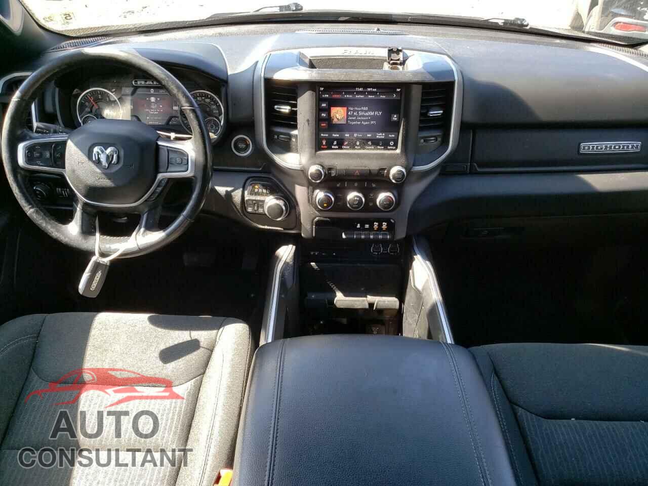 RAM 1500 2019 - 1C6SRFFT1KN906383