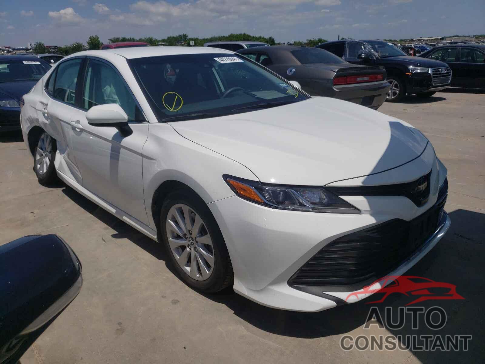 TOYOTA CAMRY 2019 - 4T1B11HK7KU851432