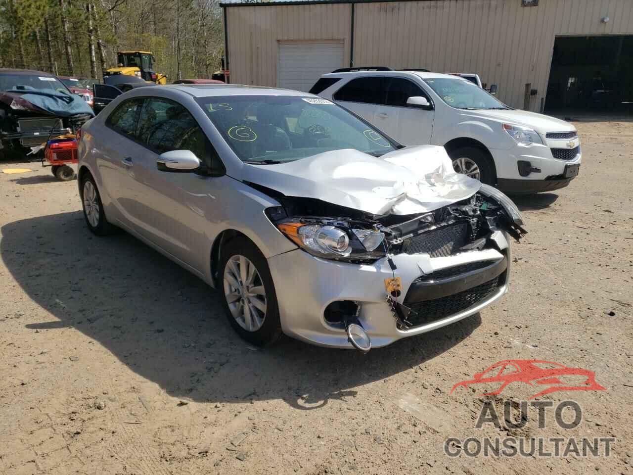 KIA FORTE 2016 - KNAFX6A83G5659357