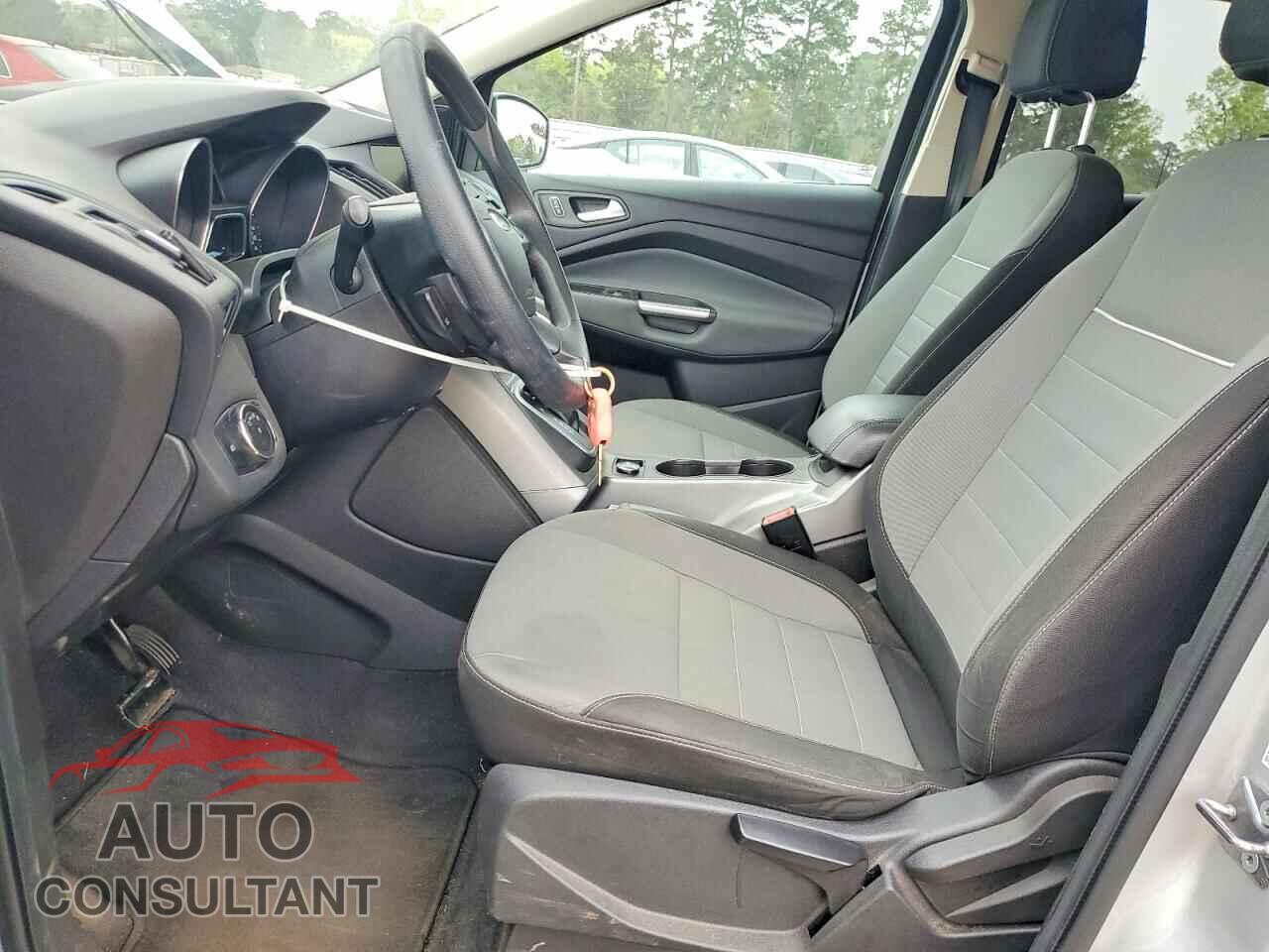 FORD ESCAPE 2013 - 1FMCU0GX1DUA78012