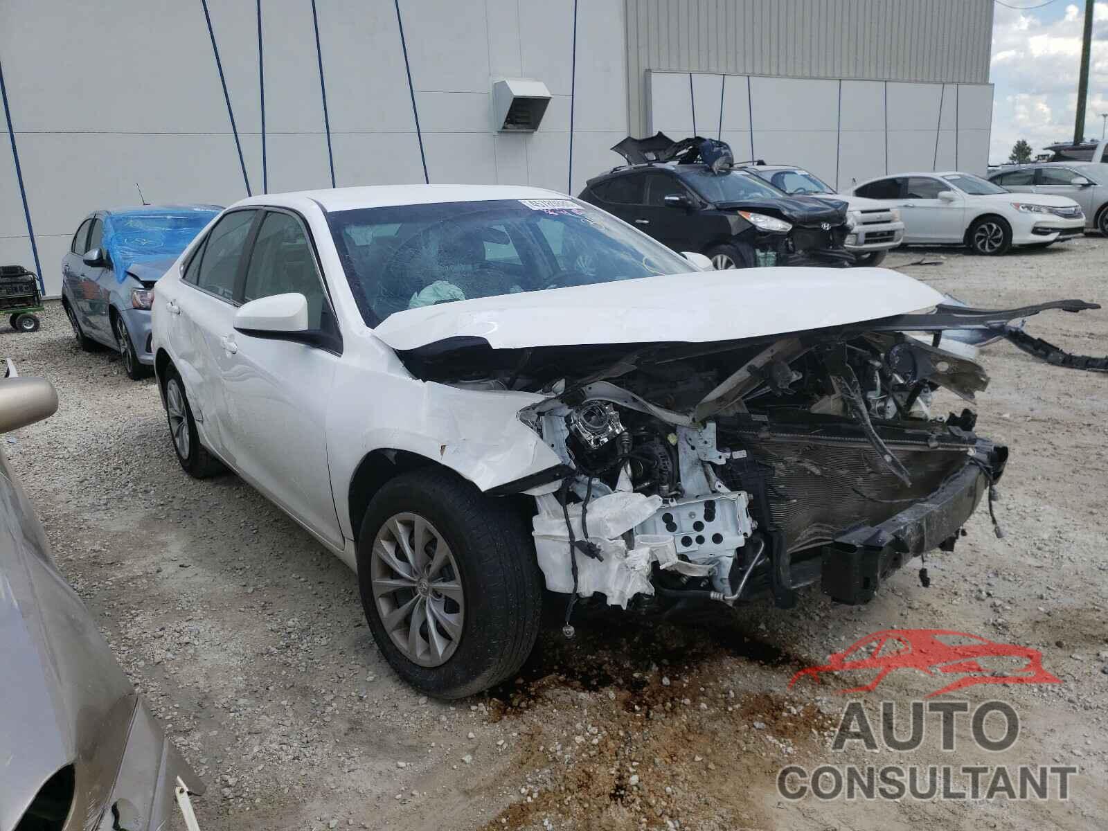 TOYOTA CAMRY 2016 - 4T1BF1FK9GU596018