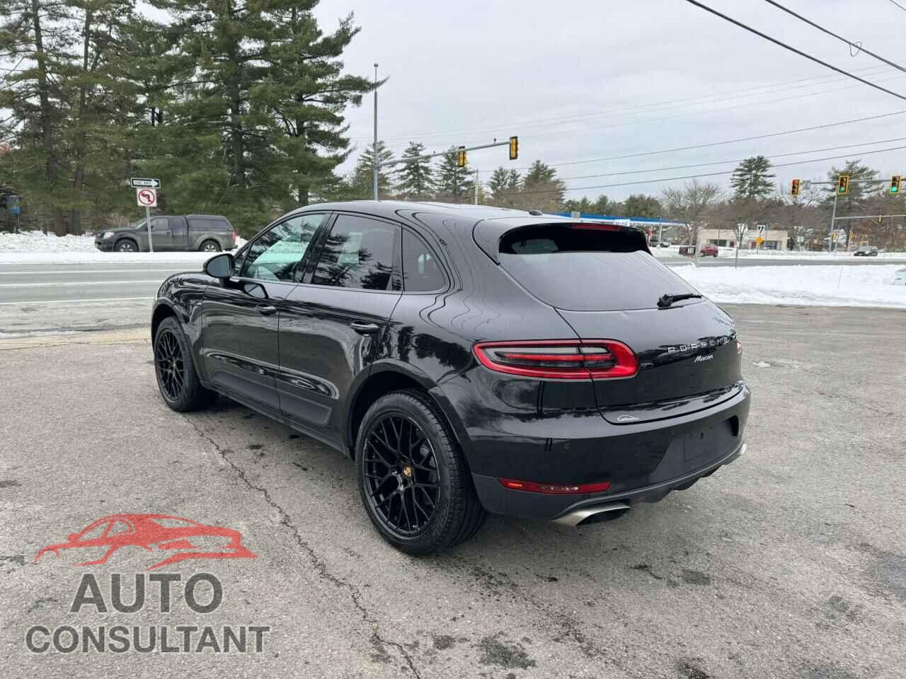 PORSCHE MACAN 2018 - WP1AA2A56JLB00903