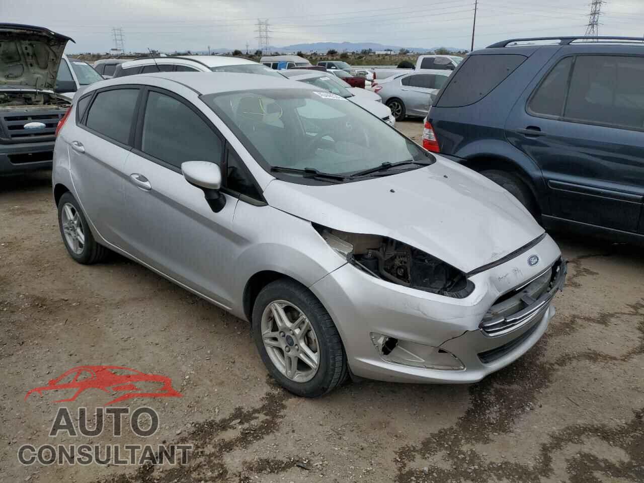 FORD FIESTA 2018 - 3FADP4EJ1JM123879