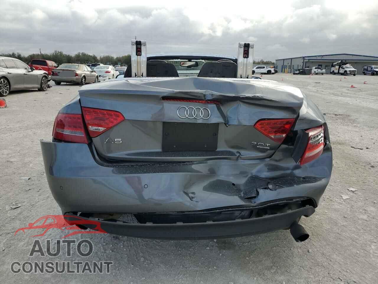 AUDI A5 2012 - WAULFAFH8CN000802