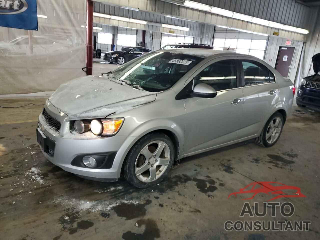 CHEVROLET SONIC 2013 - 1G1JE5SH3D4123997
