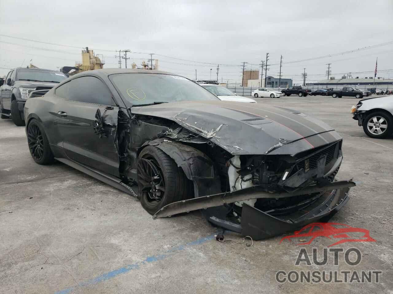 FORD MUSTANG 2019 - 1FA6P8CF7K5193103