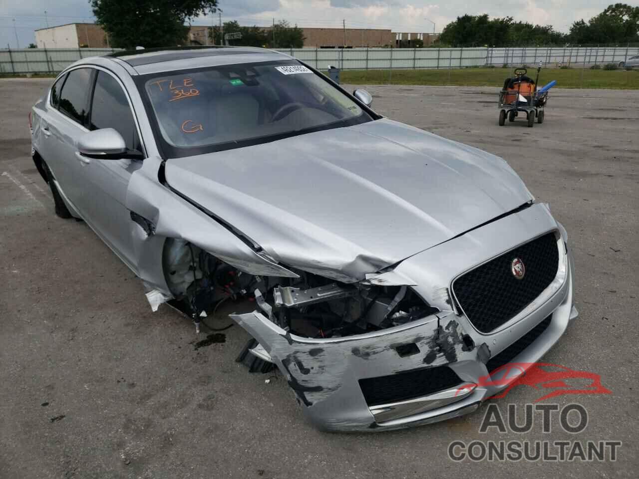 JAGUAR XF 2017 - SAJBD4BV5HCY33379