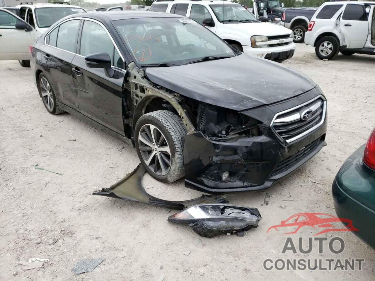 SUBARU LEGACY 2018 - 4S3BNAN67J3015673