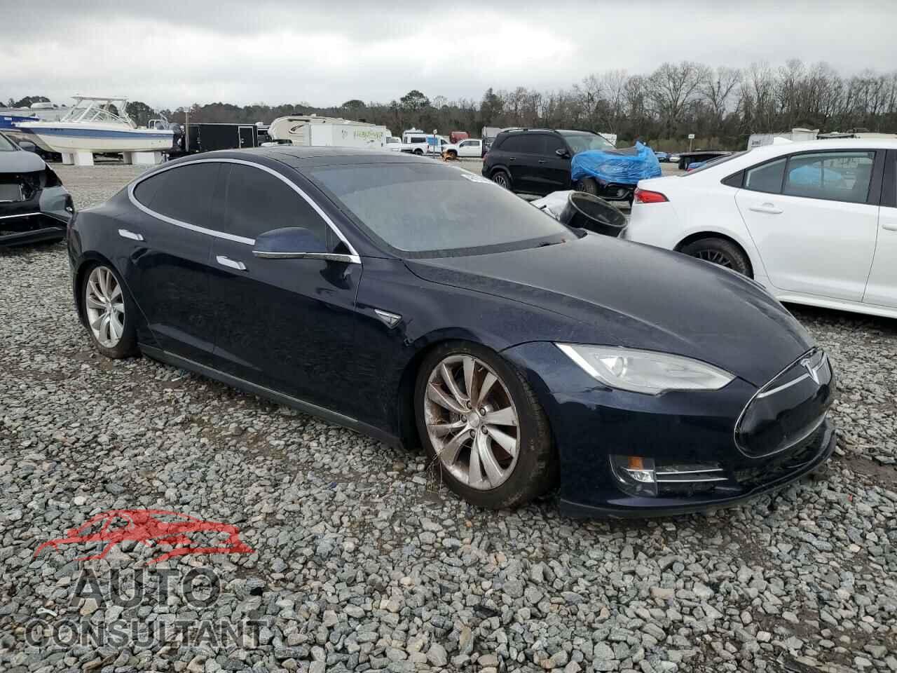 TESLA MODEL S 2013 - 5YJSA1CP2DFP21934