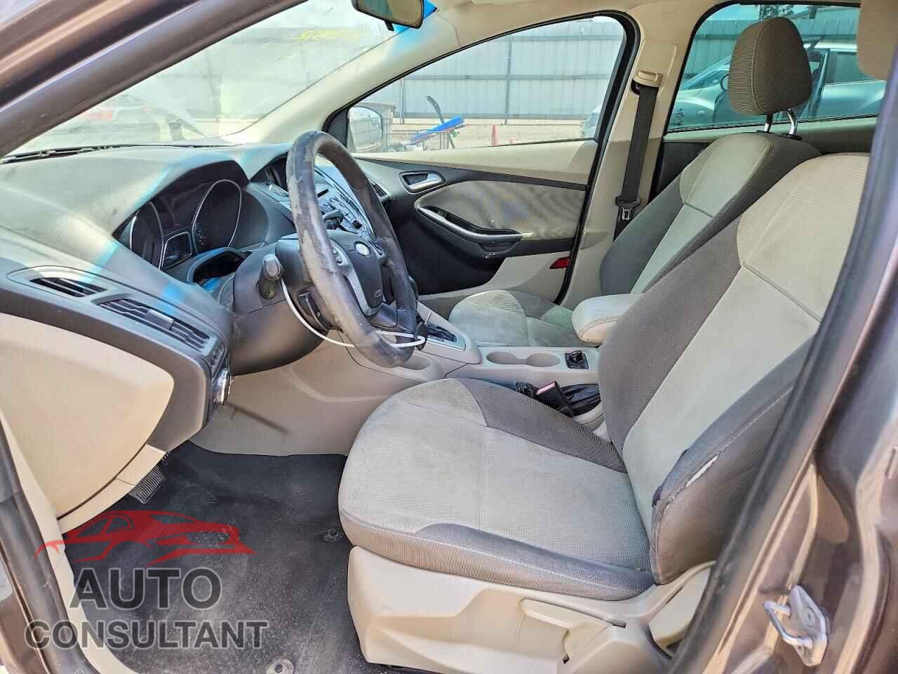 FORD FOCUS 2012 - 1FAHP3F20CL183403