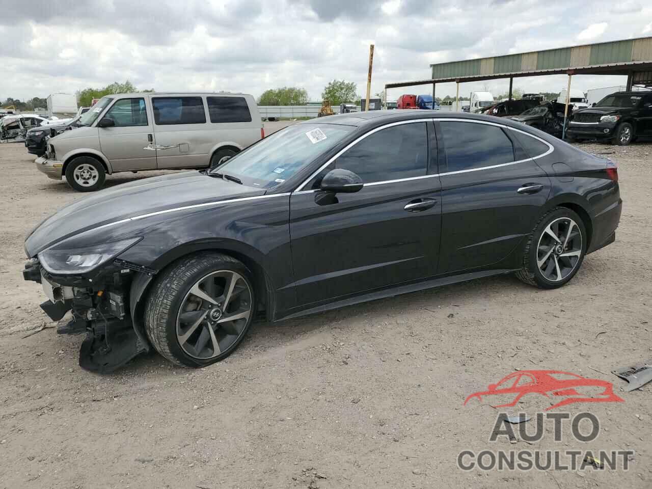 HYUNDAI SONATA 2022 - KMHL44J26NA215310