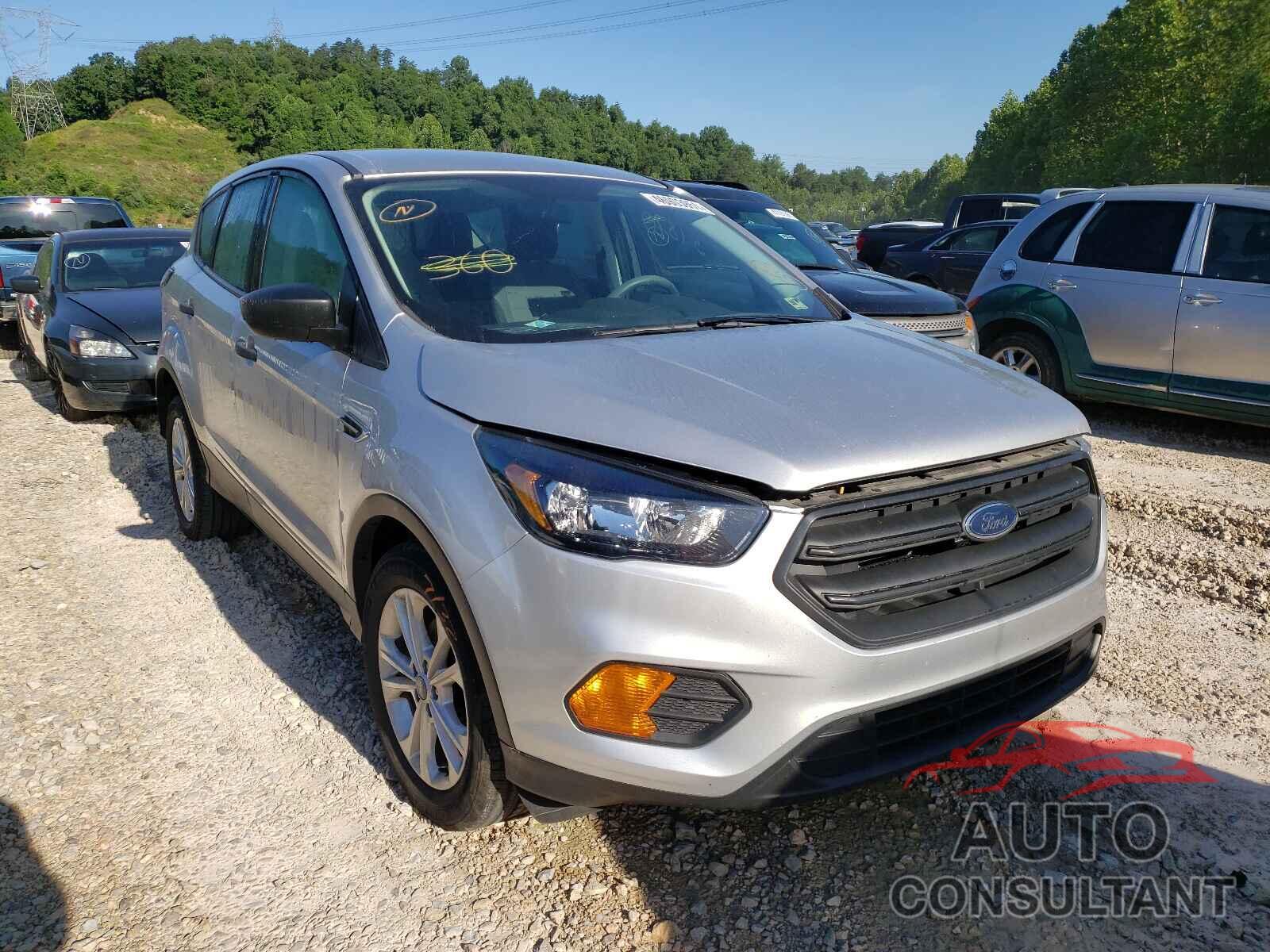 FORD ESCAPE 2018 - 1FMCU0F78JUC02516