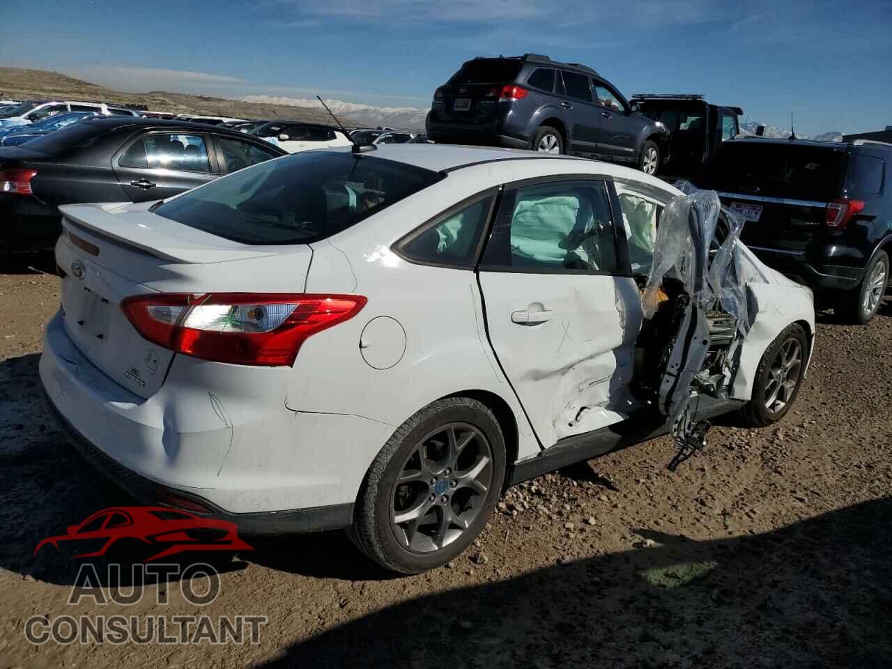 FORD FOCUS 2013 - 1FADP3F22DL219544