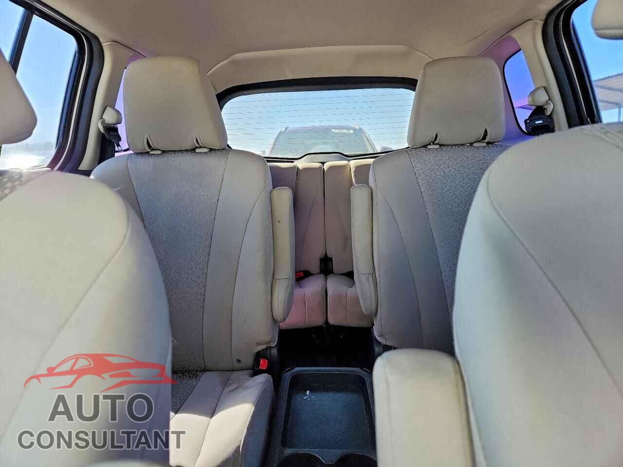 MAZDA 5 2012 - JM1CW2BL7C0117464