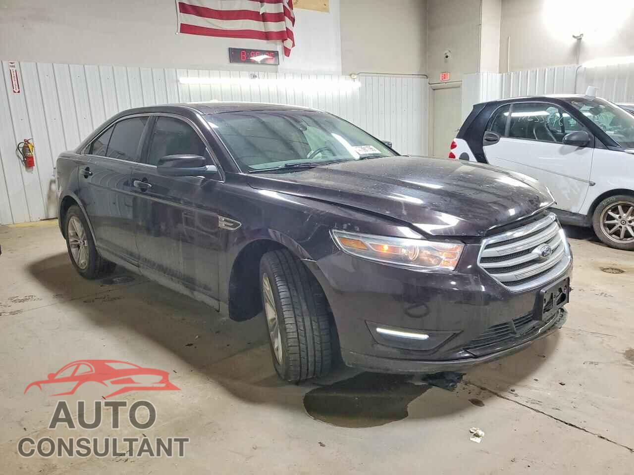 FORD TAURUS 2014 - 1FAHP2E82EG133775