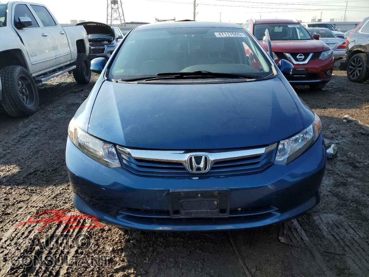 HONDA CIVIC 2012 - 2HGFB2F56CH506355