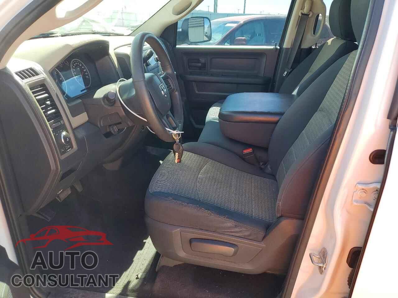 DODGE RAM 1500 2012 - 1C6RD7FT6CS286393