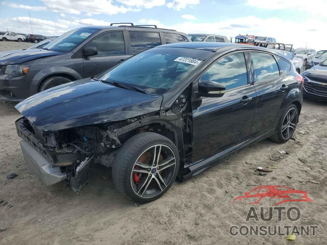 FORD FOCUS 2018 - 1FADP3L91JL259868