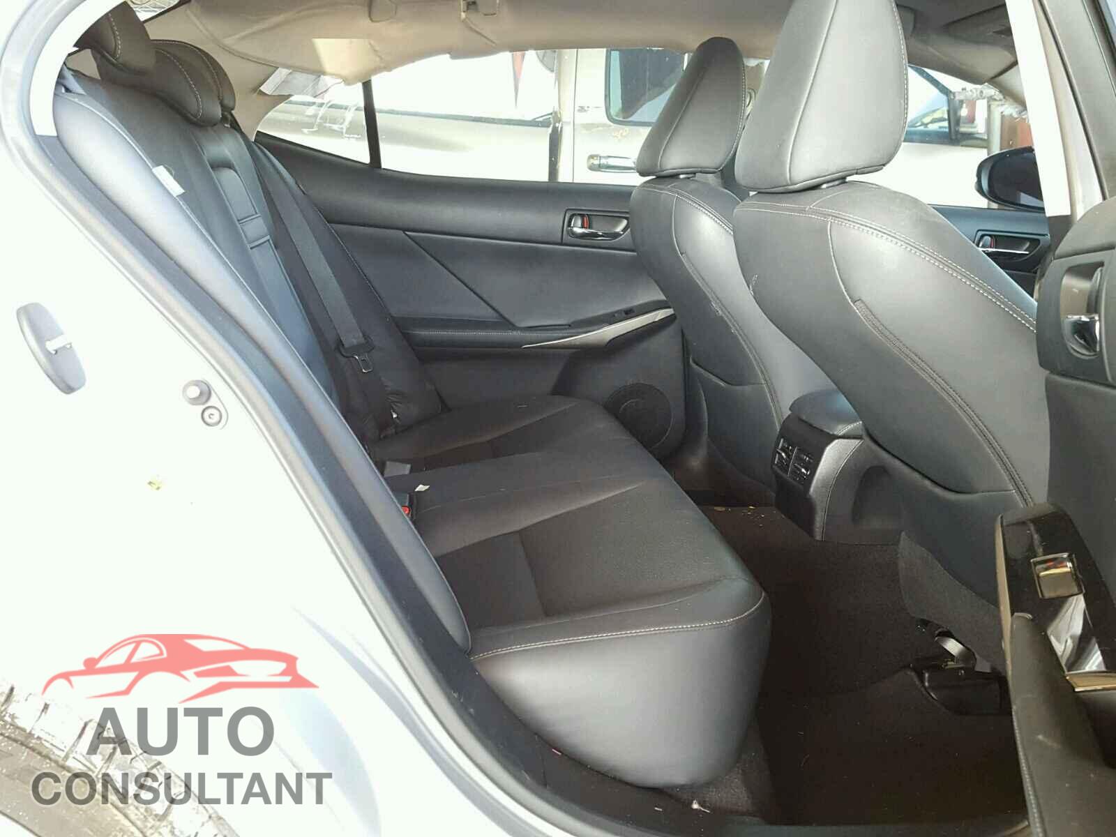 LEXUS IS 2016 - JTHCM1D2XG5003180