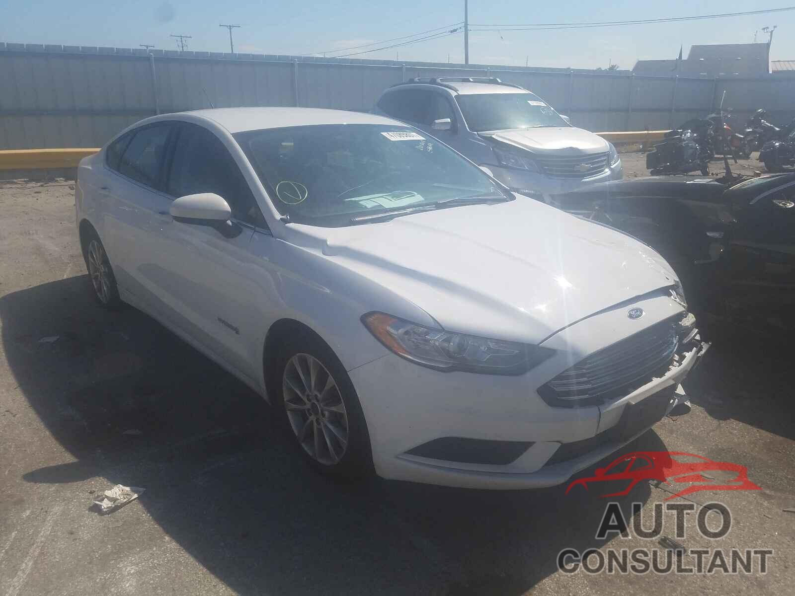 FORD FUSION 2017 - 3FA6P0LU6HR380712