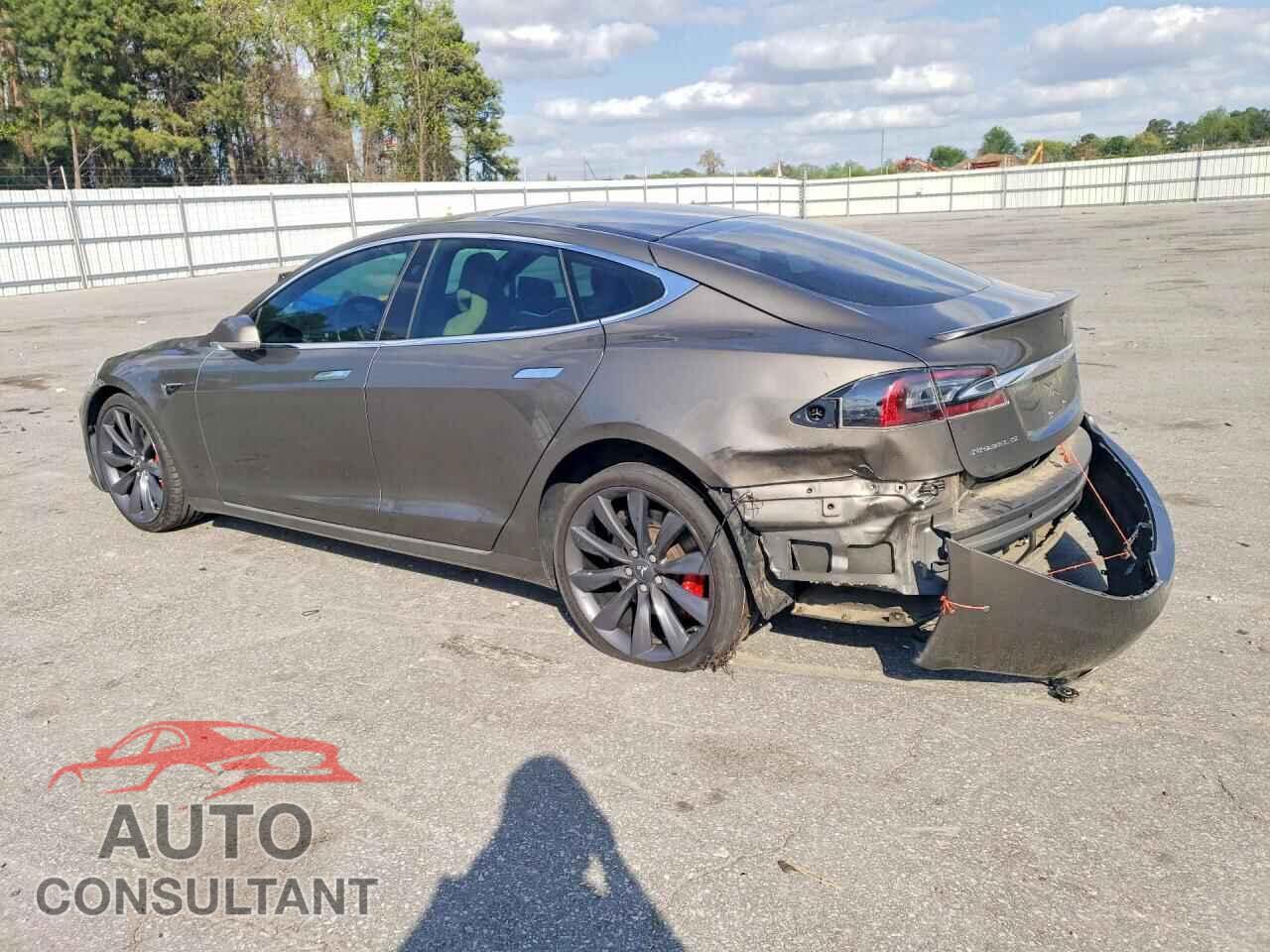 TESLA MODEL S 2016 - 5YJSA1E49GF142270