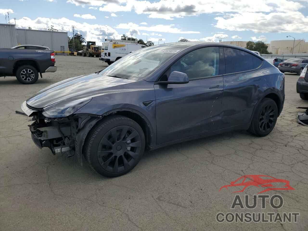 TESLA MODEL Y 2023 - 7SAYGDEE1PF891098
