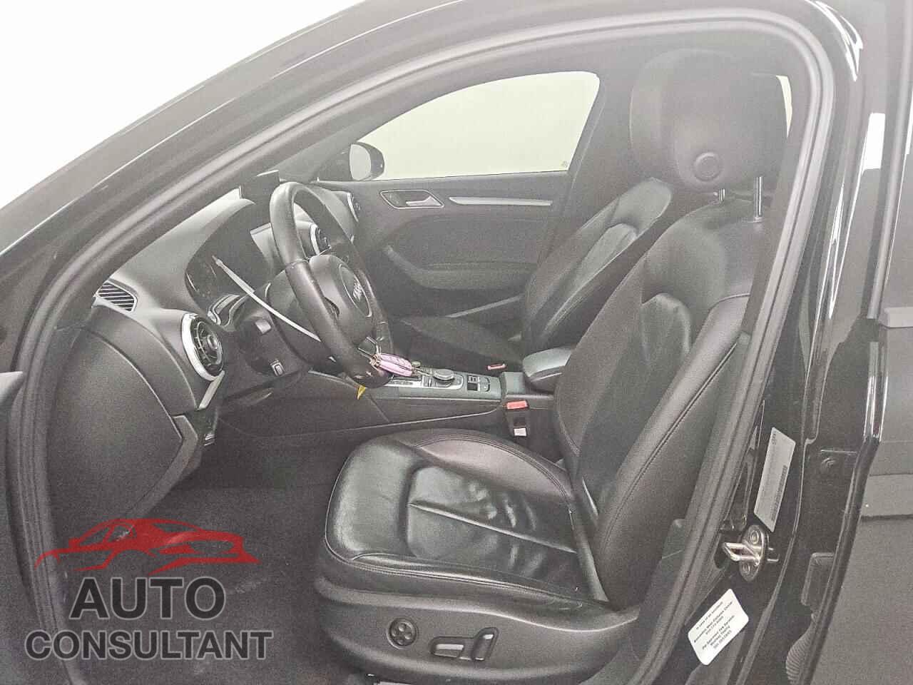 AUDI A3 2016 - WAUA7GFF3G1068587