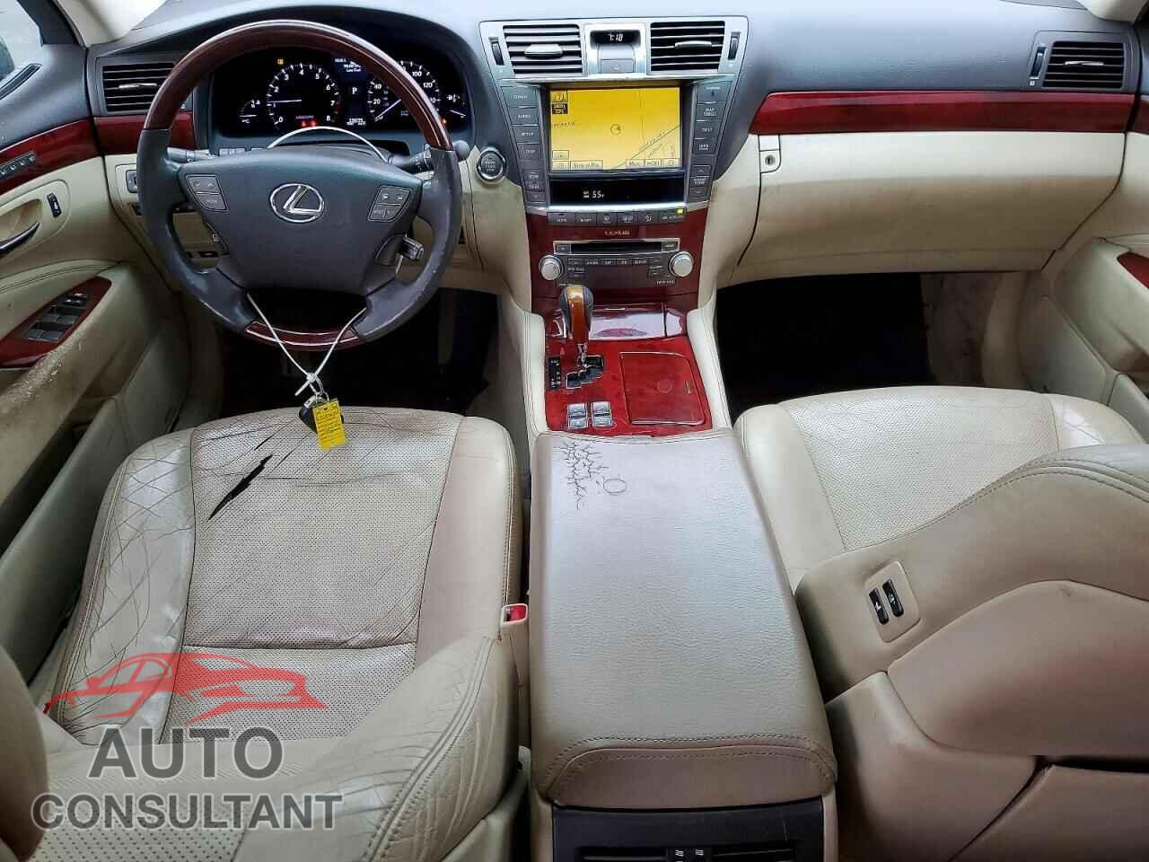 LEXUS LS500 2010 - JTHCL5EF3A5005789