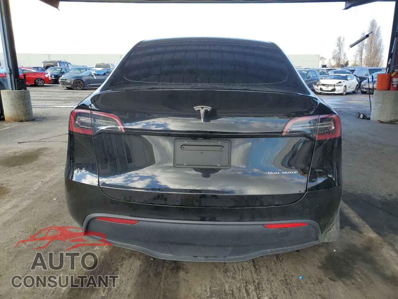 TESLA MODEL Y 2023 - 7SAYGDEE3PF938230