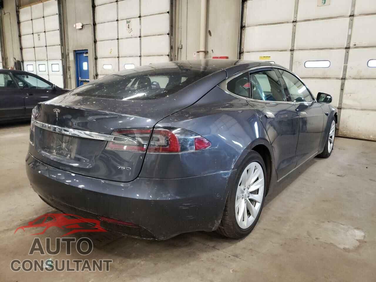 TESLA MODEL S 2017 - 5YJSA1E23HF192310