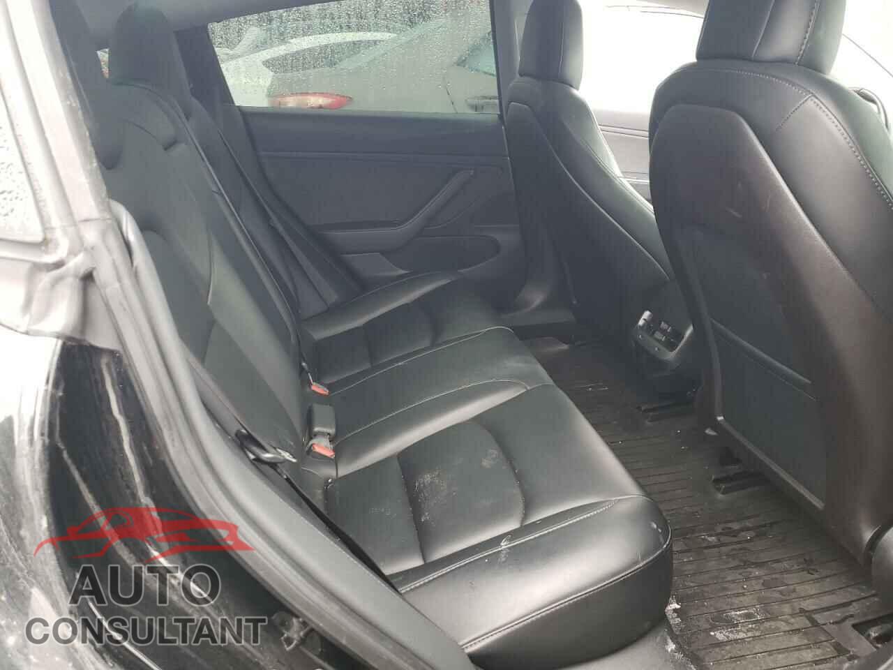 TESLA MODEL 3 2019 - 5YJ3E1EA3KF265389