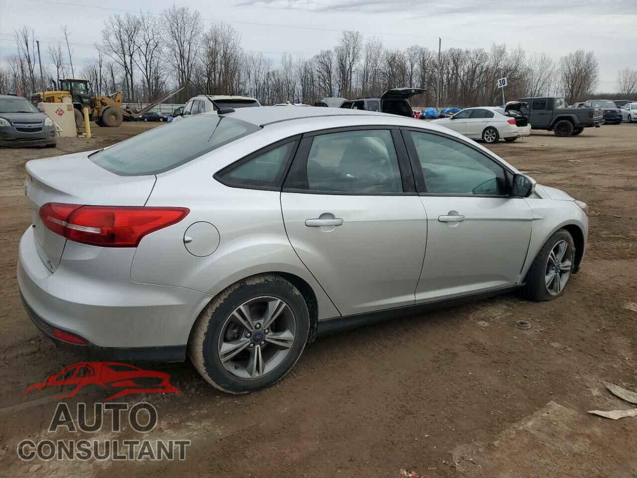 FORD FOCUS 2017 - 1FADP3FE9HL213451