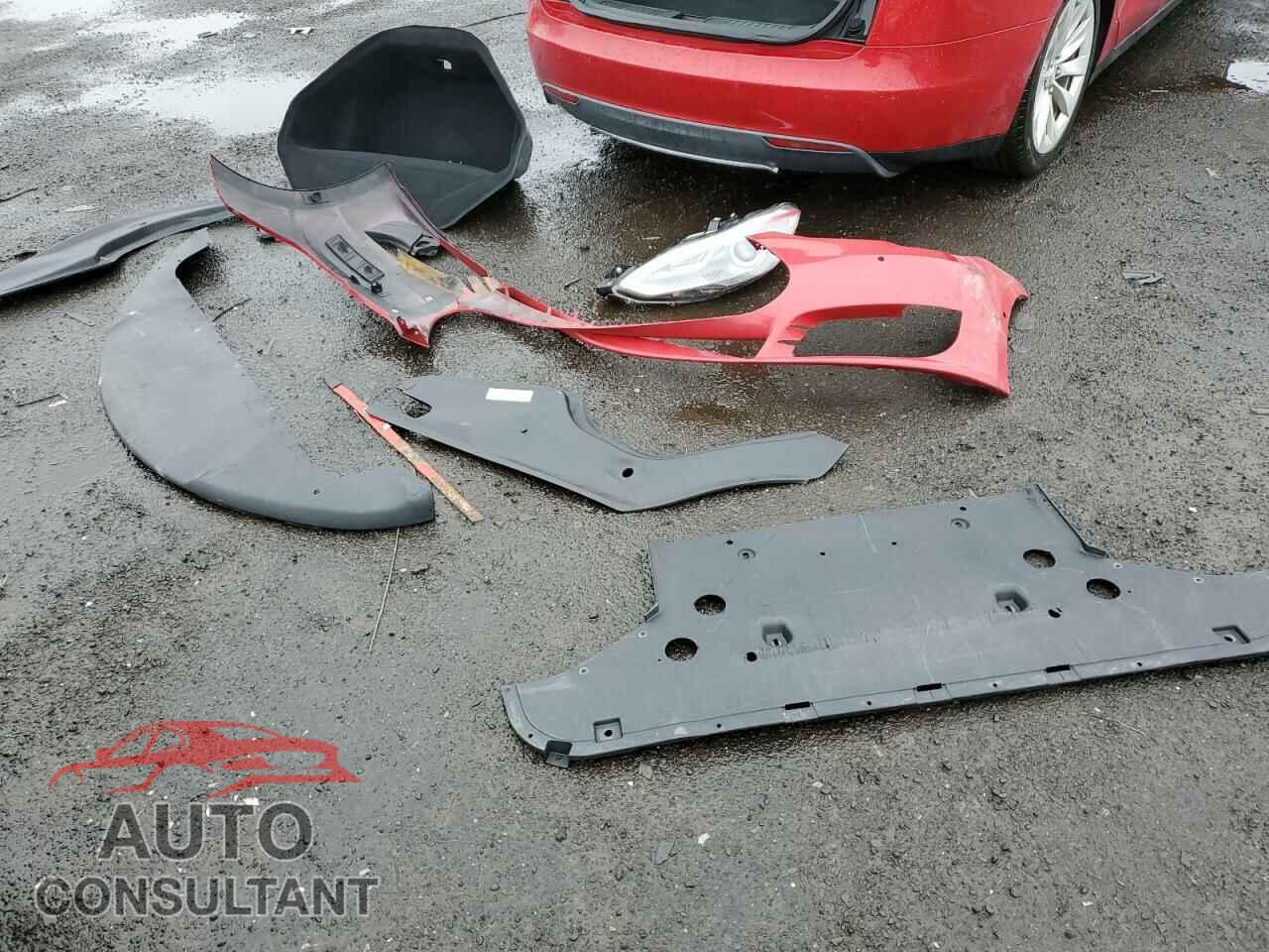TESLA MODEL S 2016 - 5YJSA1E20GF135609