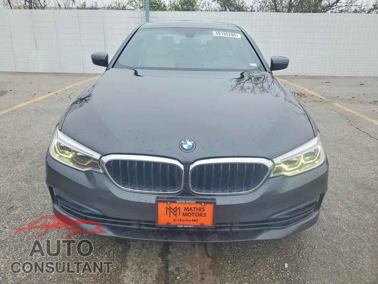 BMW 5 SERIES 2017 - WBAJE7C30HG479248