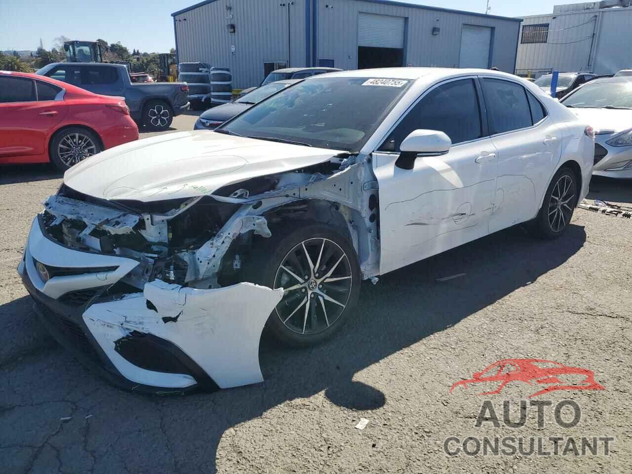 TOYOTA CAMRY 2023 - 4T1G11AK2PU799683