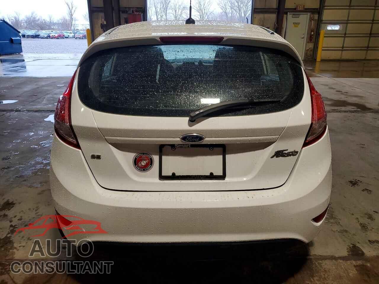 FORD FIESTA 2015 - 3FADP4EJXFM207741