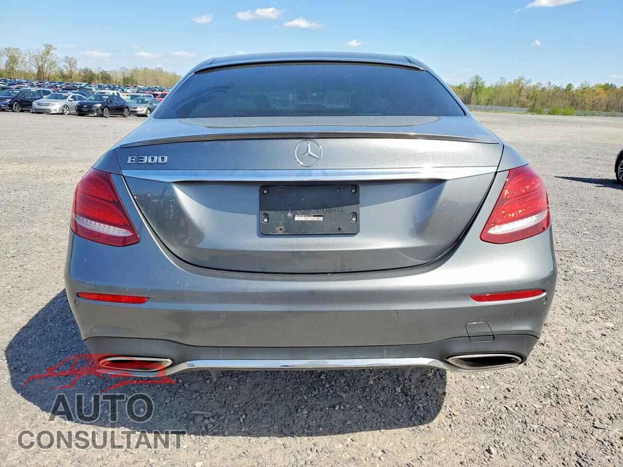 MERCEDES-BENZ E-CLASS 2017 - WDDZF4JB9HA213988
