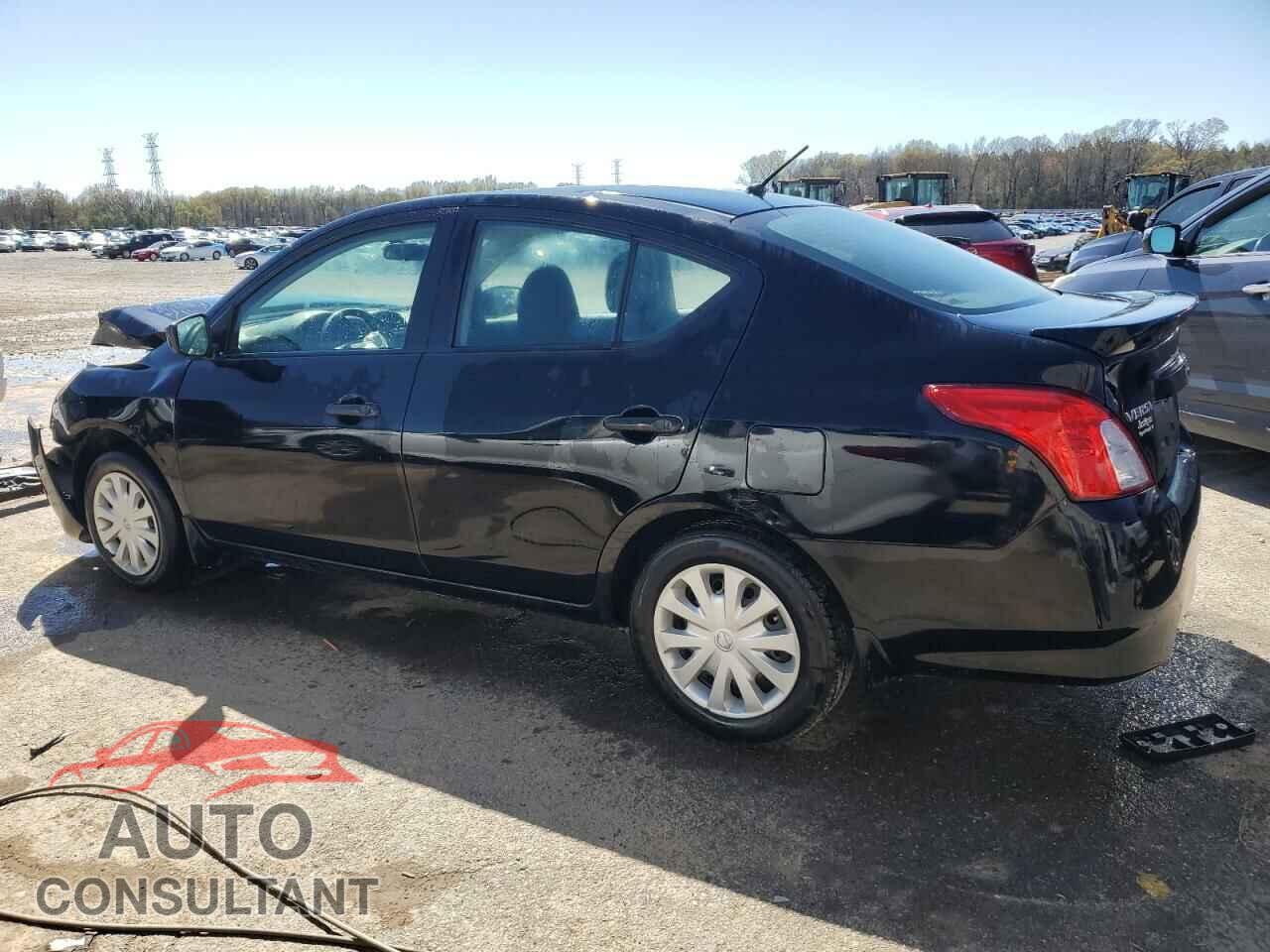 NISSAN VERSA 2019 - 3N1CN7AP3KL801243