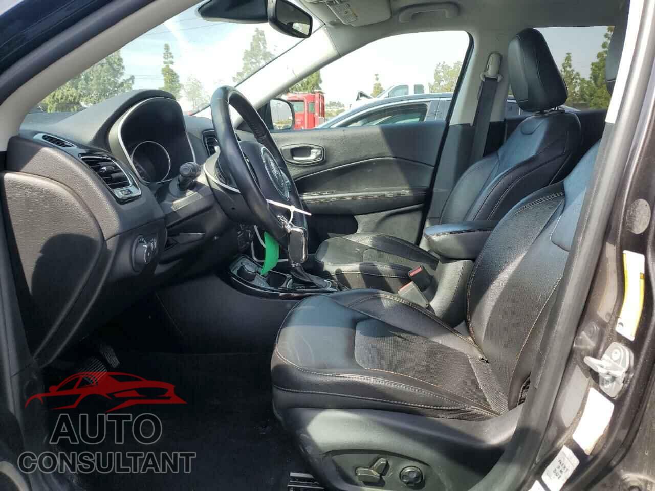 JEEP COMPASS 2021 - 3C4NJDCB1MT599264
