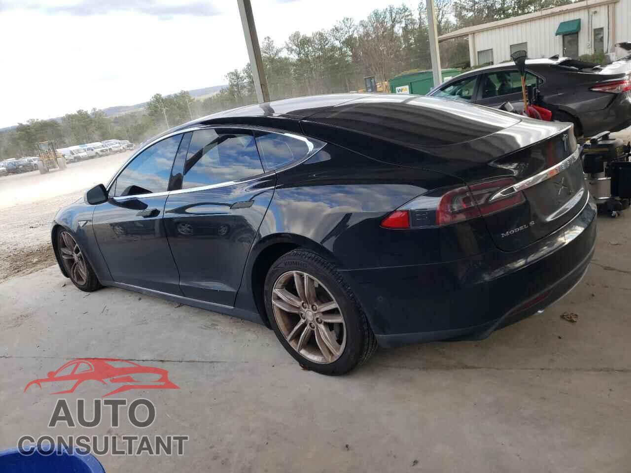 TESLA MODEL S 2015 - 5YJSA1H26FF094560