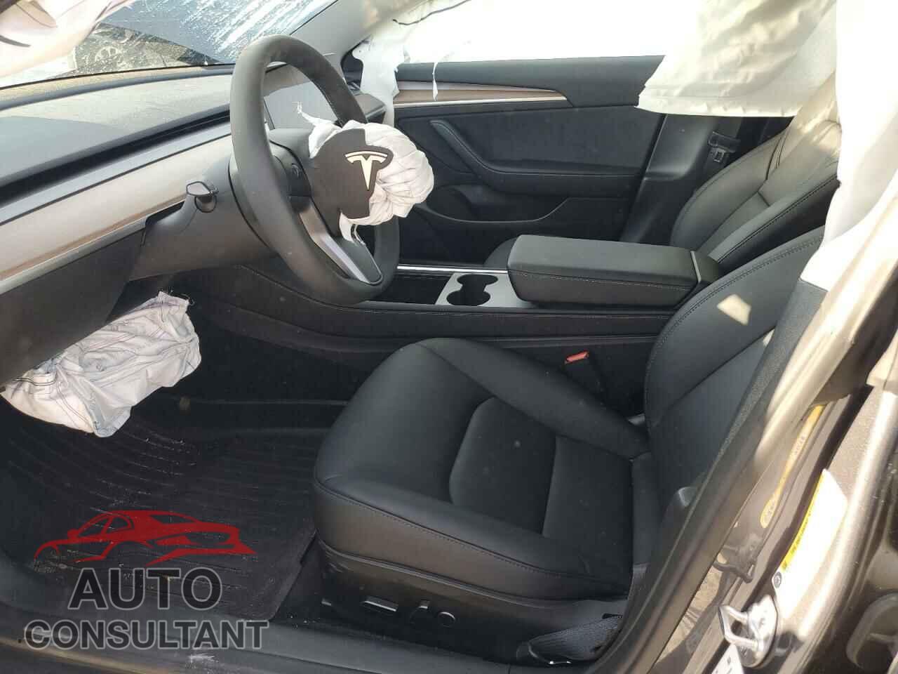 TESLA MODEL 3 2023 - 5YJ3E1EA9PF660443