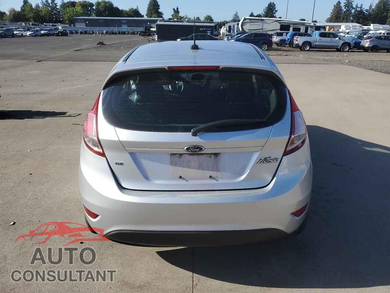 FORD FIESTA 2016 - 3FADP4EJ8GM160209