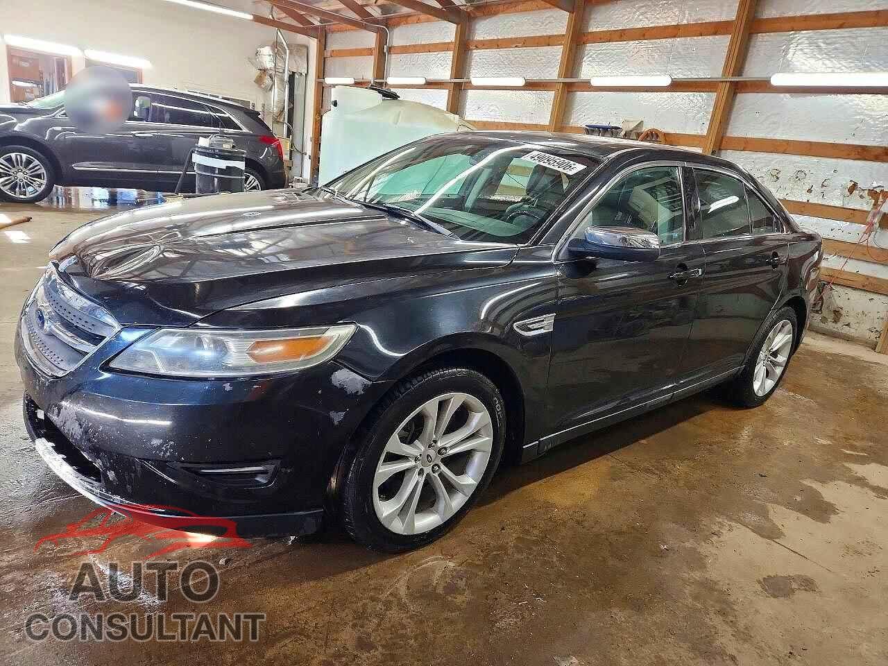 FORD TAURUS 2011 - 1FAHP2FW9BG156446
