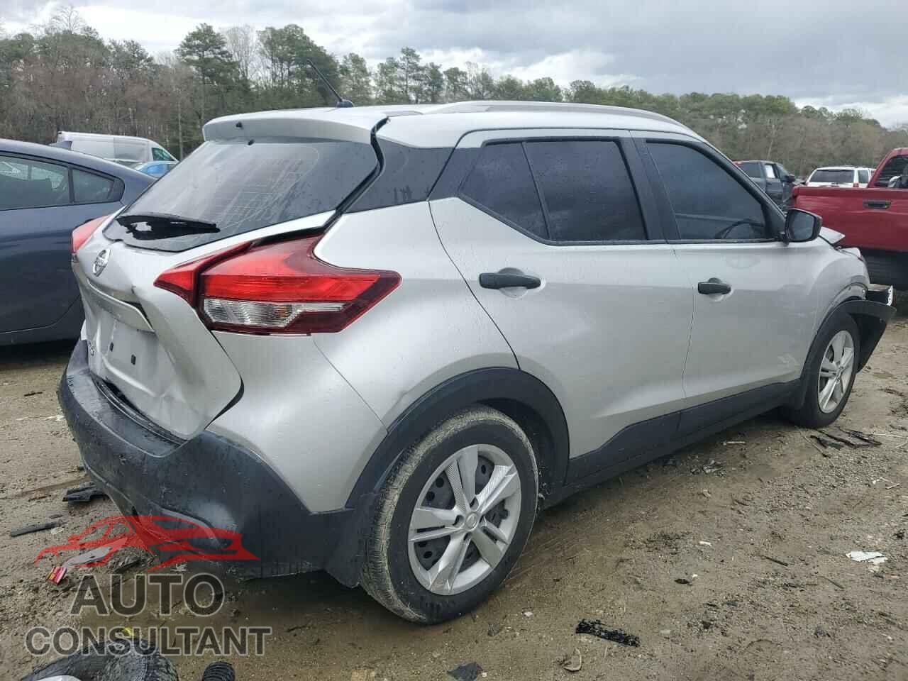 NISSAN KICKS 2019 - 3N1CP5CU3KL505673
